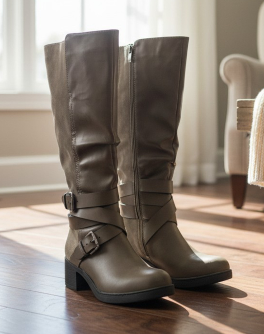 Nadine Women's Gray Leather Knee-High Boots Size 8 Side Zip Decorative Buckle